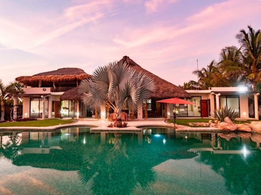 Villa De Las Rocas Пуэрто-Эскондидо Экстерьер фото